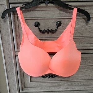 Victoria's Secret Coral Push Up Bra